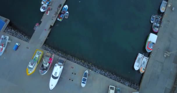 Letecké Video Vilafranca Campo Pier Dock Ukotvený Pevný Člun Drone — Stock video