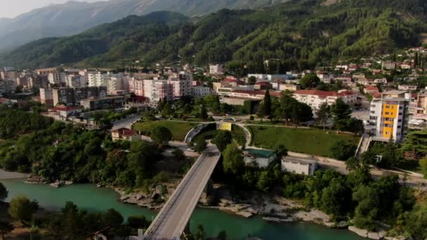 Prmet Pueblo Ubicado Condado Gjirokastr Estado Estadounidense Albania Vídeo Aéreo — Vídeos de Stock