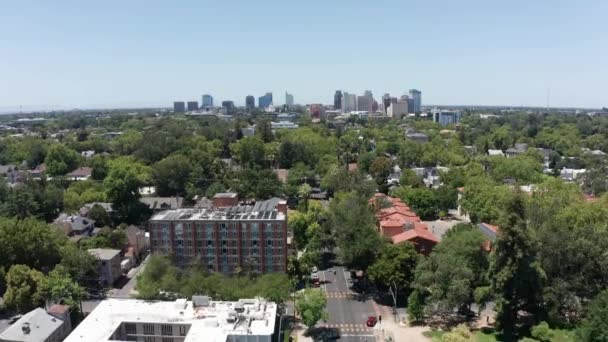 サターズ砦からサクラメント中心街の超広い空中ショット — ストック動画