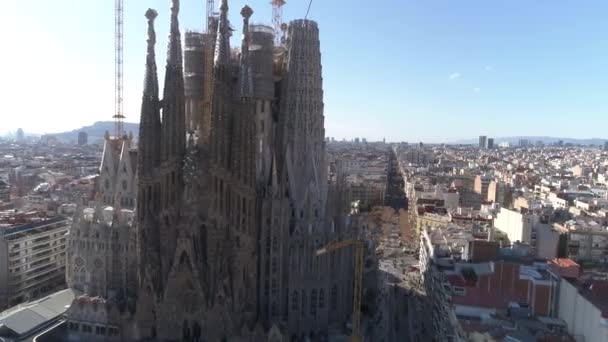 Βαρκελώνη Εκκλησία Της Sagrada Familia Αεροφωτογραφία — Αρχείο Βίντεο