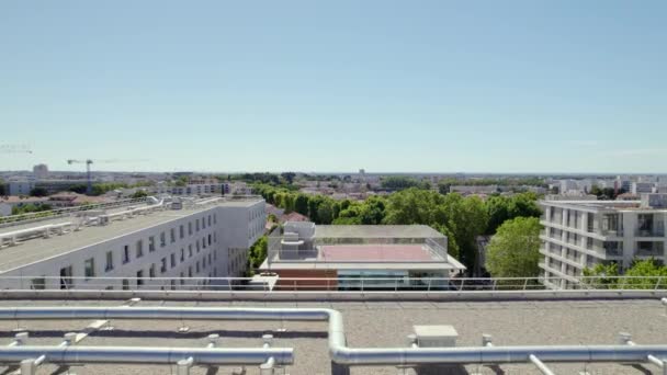 Koripallokenttä Katolla Montpellierissä Etelä Ranskassa — kuvapankkivideo