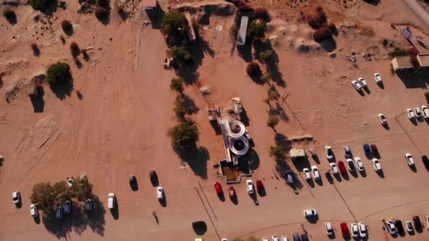 Машини Припарковані Паркувальному Лоті Пляжу Цумбіка Сонячний День Греції Повітрям — стокове відео