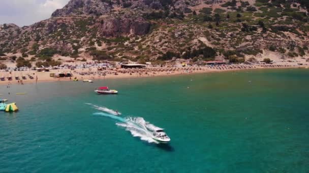 Esquí Acuático Playa Tsambika Rodas Grecia Antena — Vídeo de stock