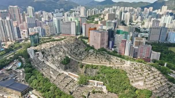 Drone Shot Van Tsuen Wan Chinese Permanente Begraafplaats Hong Kong — Stockvideo