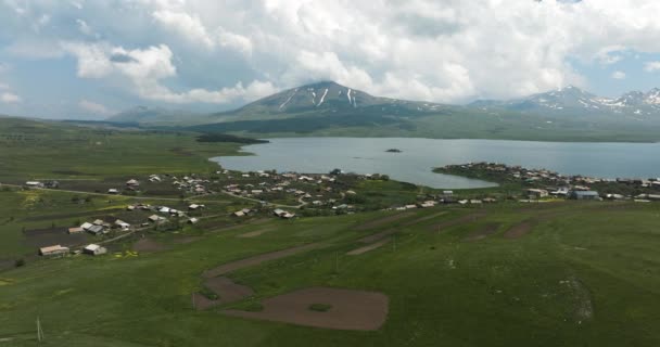 Πανόραμα Του Γεωργιανού Οικισμού Κοντά Στο Ηφαίστειο Shavnabada Εξαφανισμένο — Αρχείο Βίντεο