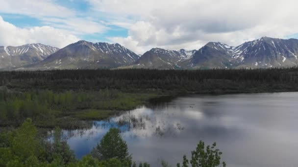 Drone Video Mountain Peaks Granite Creek Cerca Del Parque Nacional — Vídeos de Stock