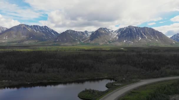 Drone Video Mountain Peaks Granite Creek Pobliżu Denali National Park — Wideo stockowe