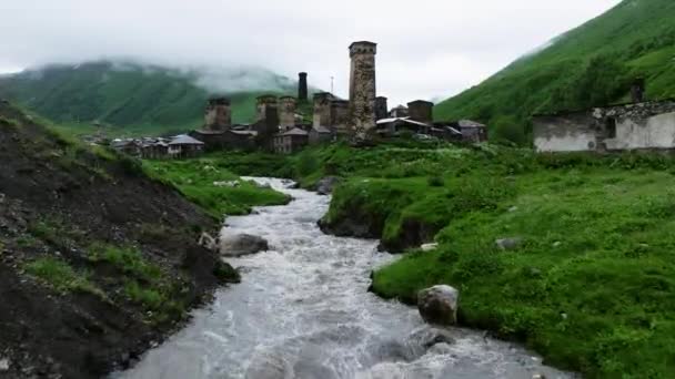 Patara Enguri Shavtskala Kvishara Rivieren Ushguli Svaneti Georgië Vanuit Lucht — Stockvideo