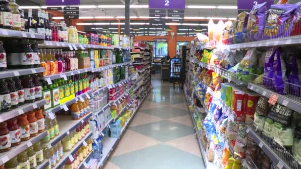 Empty Grocery Store Aisle — Stockvideo