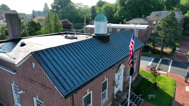 Post Office American Flag Pow Mia Sunny Aerial View — Stock Video