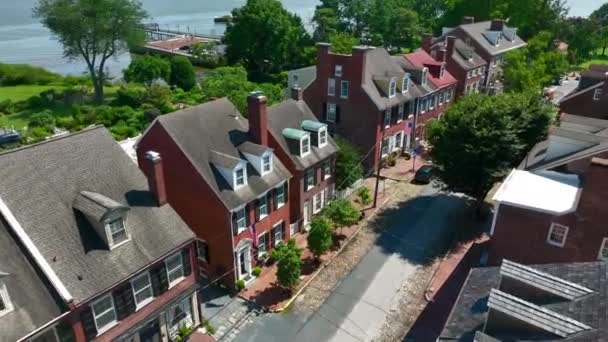 Federale Koloniale Architectuur Historische Amerikaanse Huizen Strand Luchtfoto Met Amerikaanse — Stockvideo