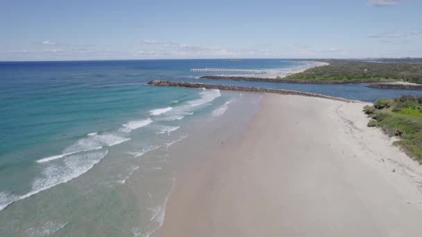 Sandy Shore Turquoise Water Duranbah Beach Tweed Heads Nsw Australia — 비디오