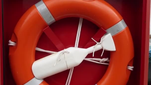 Lifebuoy Рибальському Човні — стокове відео