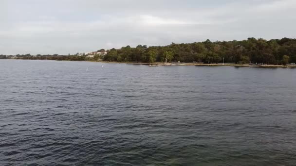Walter Bot Rampası Perth Deki Kuğu Nehri Üzerinde Hava Nişi — Stok video