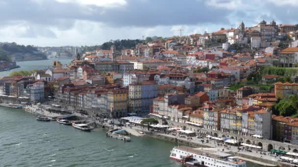Encantador Bairro Ribeira Porto Junto Rio Douro Estático — Vídeo de Stock