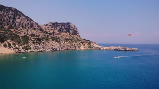 Parasailing Activity Mediterranean Sea Tsambika Beach Rhodes Island Greece Summer — Stock video