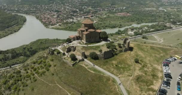 Gruzínský Ortodoxní Klášter Jvari Strmém Skalnatém Vrcholku Nedaleko Mtskhety Východní — Stock video