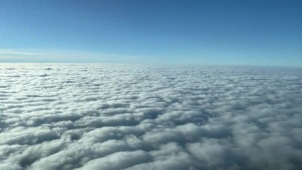 Όμορφη Θέα Από Ένα Πιλοτήριο Τζετ Πάνω Από Μια Κουβέρτα — Αρχείο Βίντεο