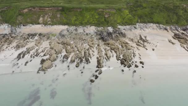 Rocky Shore White Sand Beach Polhawn Fort Torpoint Cornwall Egyesült — Stock videók