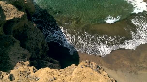Вид Сверху Воздуха Красивый Солитер Скрытый Пляж Тенерифе Беспилотник — стоковое видео