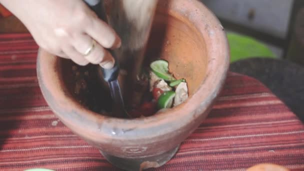 Série Som Tam Cozinha Slo Mão Vendedor Comida Rua Misturando — Vídeo de Stock