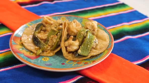 Two Tacos Gobernador Sit Colorful Plate Vivid Mexican Tablecloths Ingredients — Stock Video