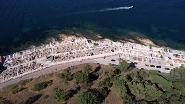 Luchtfoto Van Saint Tropez Cemetery Aan Middellandse Zee Frankrijk — Stockvideo