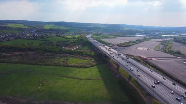 Dolly Drone Disparó Sobre Río Bristols Avon Mirando Sur Autopista — Vídeo de stock