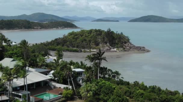 Luxus Resort Mit Pool Direkt Wasser Auf Den Whitsundays Islands — Stockvideo