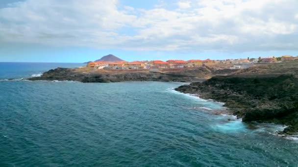 Vista Aérea Medano Montaa Roja Tenerife Ilhas Canárias Drone Disparado — Vídeo de Stock