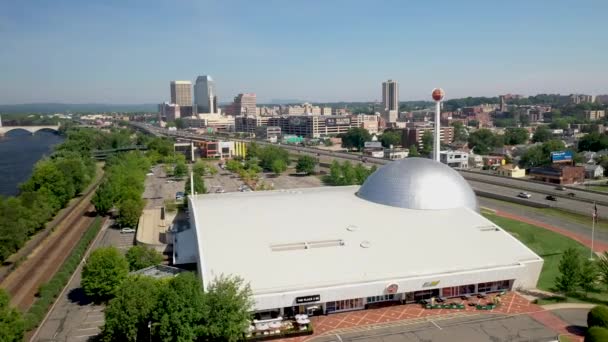 Salón Fama Del Baloncesto Springfield Massachusetts Con Video Drones Moviéndose — Vídeos de Stock