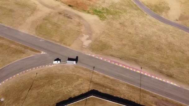 Aerial Birds Eye View Tow Truck Pulling Racing Vintage Car — Stock Video