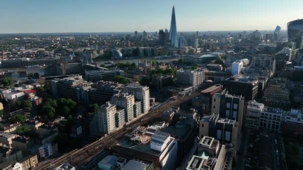 London Inggris June 2022 Pembentukan Drone Udara Pemandangan Pencakar Langit — Stok Video
