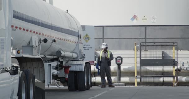 Bir Teknisyen Boca Chica Teksas Yakınlarındaki Spacex Starship Test Tesisindeki — Stok video