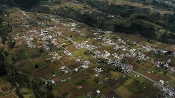 Plattelandsnederzetting Berg Van Stad Otavalo Interandese Vallei Ecuador Opgeklapt — Stockvideo