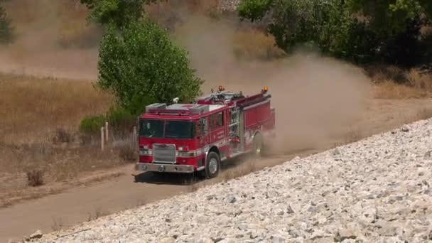 Fire Truck Responding Remote Area — Stock Video