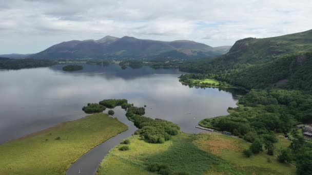 Filmagem Aérea Movendo Sobre Derwent Water Lake District National Park — Vídeo de Stock