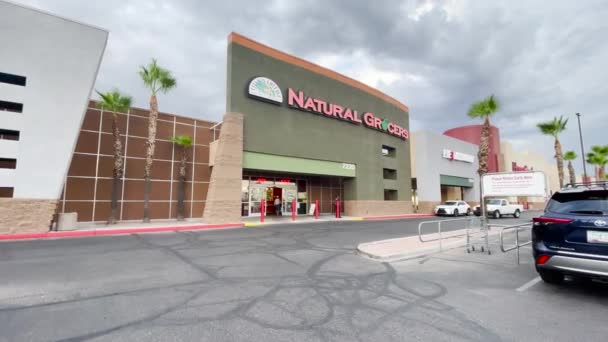 亚利桑那州图森市的自然杂货店 商店入口 — 图库视频影像