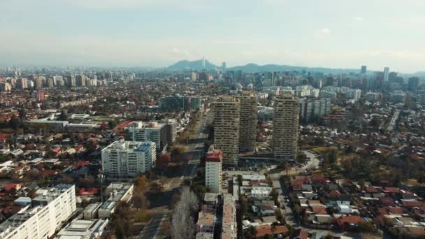 Stadtbild Von Las Condes Metropolregion Santiago Chile Drohnenschuss Aus Der — Stockvideo