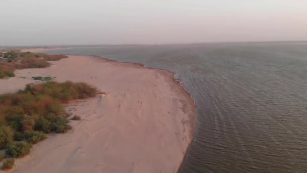 Dolly Aerea Sulla Costa Della Spiaggia Sabbia Balochistan Accanto Mar — Video Stock