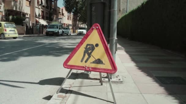 道路工事都市道路上の標識 — ストック動画