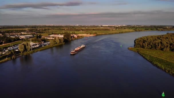 Drone View Fps Waal Cargo Container Vessel Approaching River Bend — Stockvideo