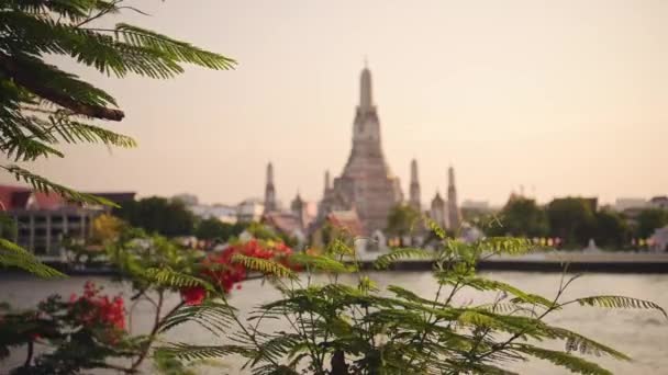 Bangkok Skyline City Scene Thailand Wat Arun Buddhist Temple River — Stok video