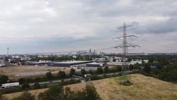 Arialaufnahme Der Stadt Frankfurt Mit Autobahn — Stockvideo