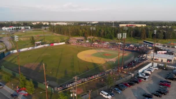 Drone Video Goldpanners Baseball Game Fairbanks Alaska Longest Day Summer — Stock Video