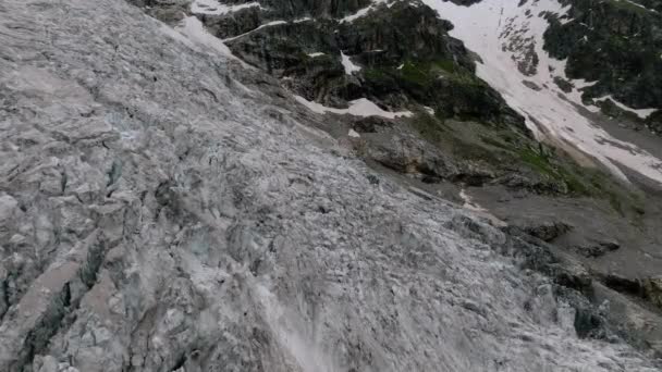 Glaciar Resistente Adishi Valley Cordilheira Grande Cáucaso Geórgia Drone Aéreo — Vídeo de Stock
