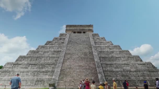 Filmagem Paisagem Cinematográfica Monumento Das Ruínas Maias Chichn Itz Uma — Vídeo de Stock
