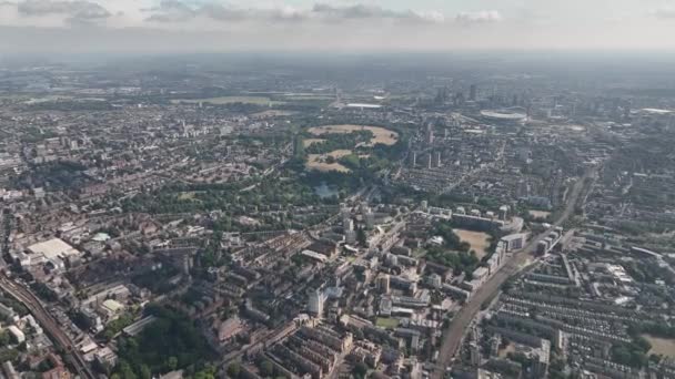 Légi Légy Drón Létrehozása Kilátás Gherkin Felhőkarcolóra London Skyline Nal — Stock videók