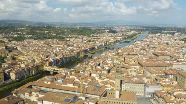 Incredible Aerial Flight Reveals Arno River Ponte Vecchio Tuscany Capital — стокове відео