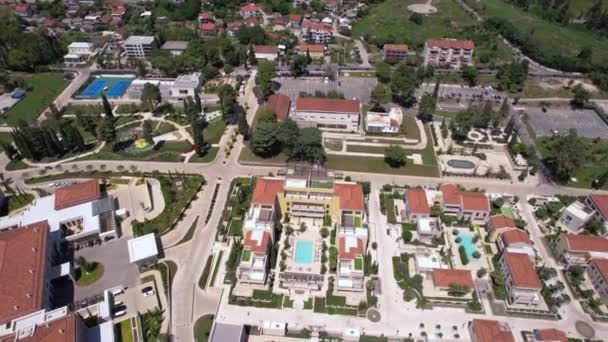 Pemandangan Udara Portonovi Resor Kemewahan Baru Montenegro Pantai Laut Adriatik — Stok Video